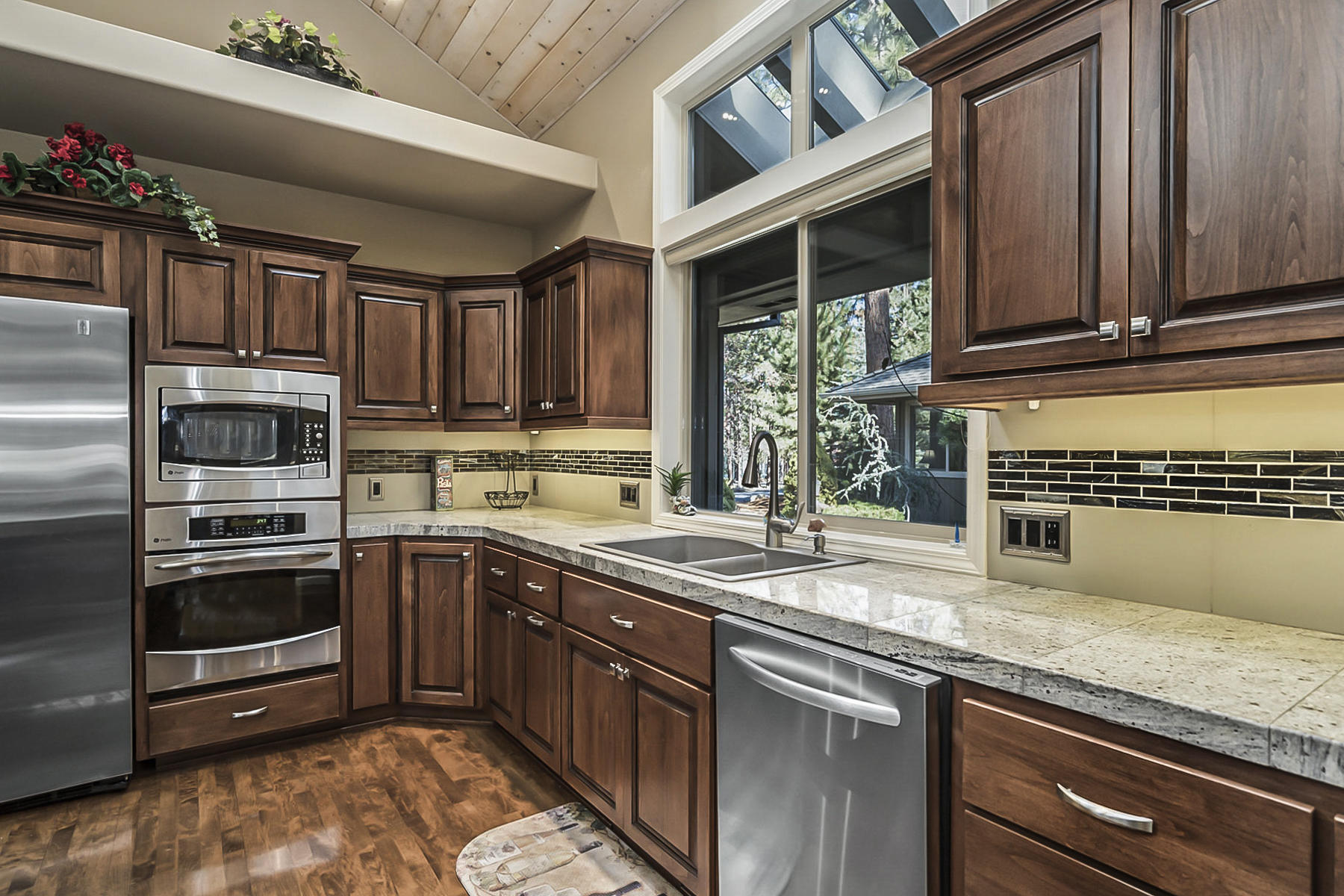 Awbrey Glen - Residential