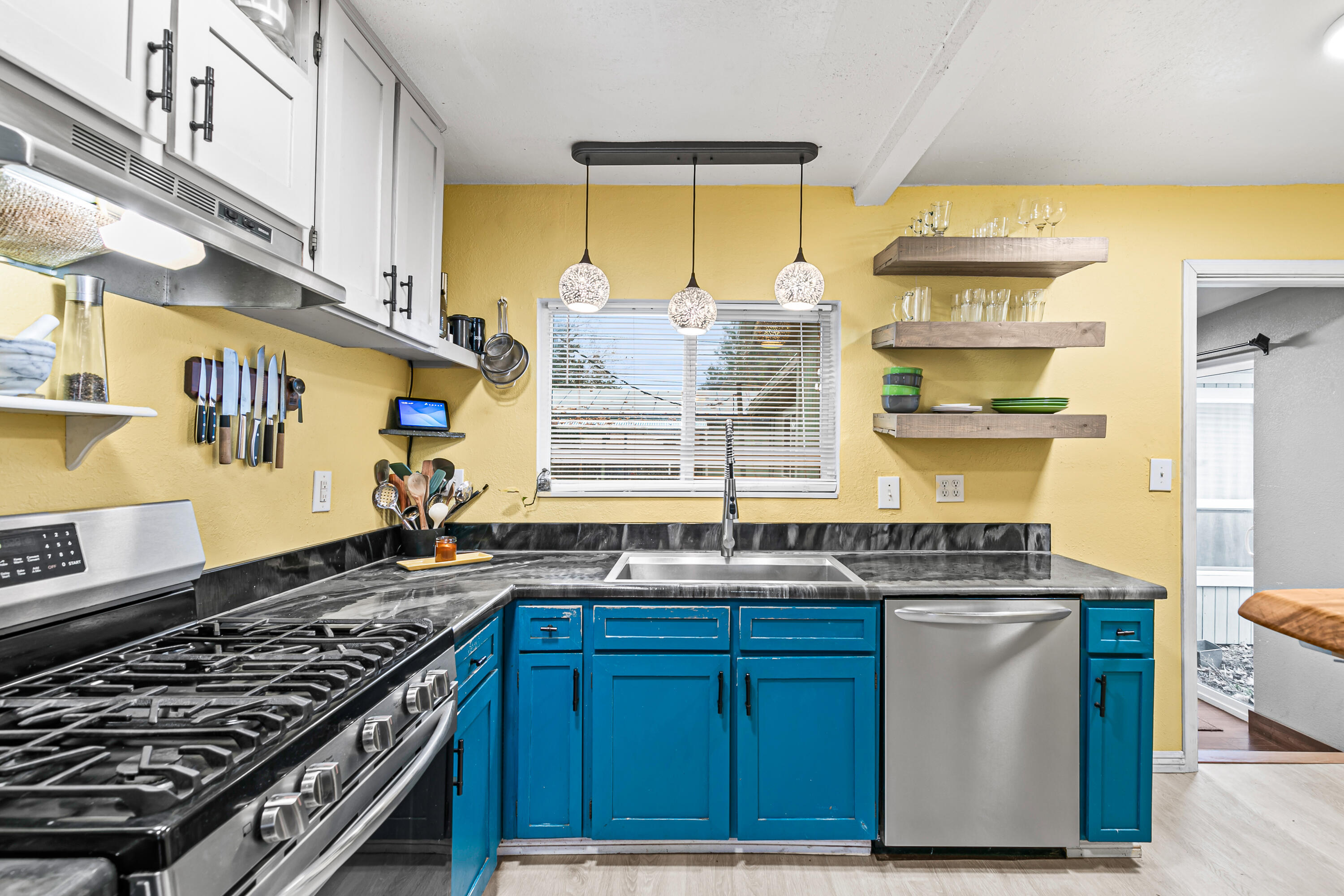 Tuttles Second Addition To Medford - Residential