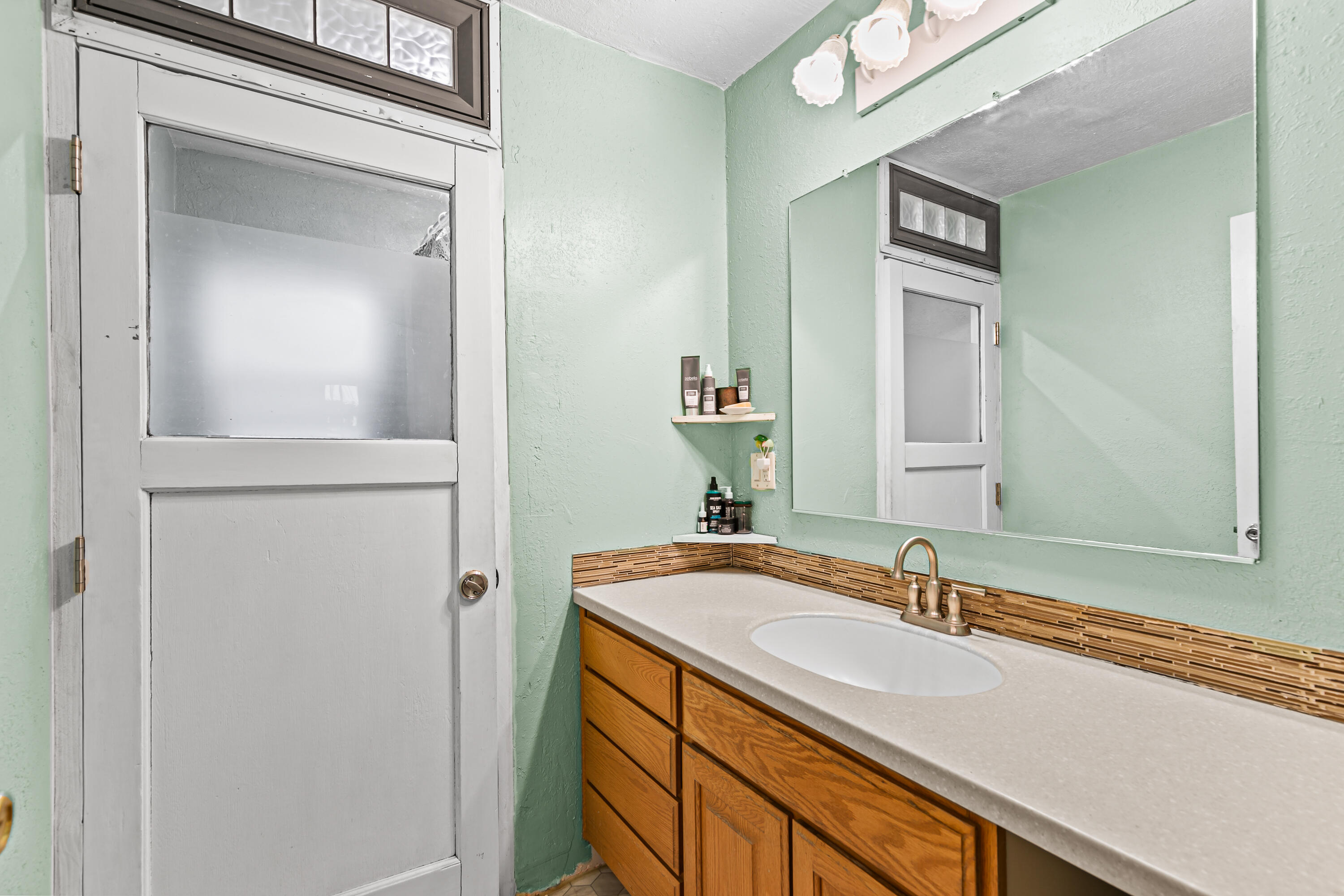 Tuttles Second Addition To Medford - Residential