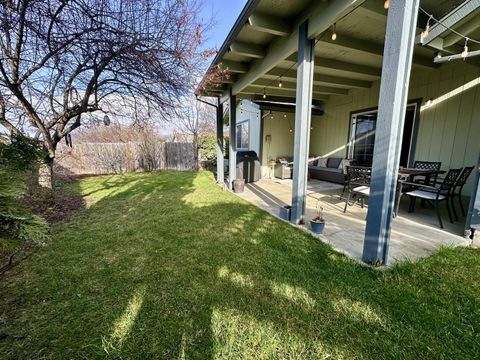 Tiny photo for 135 Meadow Slope Drive, Talent, OR 97540 (MLS # 220215080)