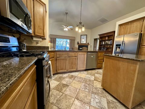 Tiny photo for 135 Meadow Slope Drive, Talent, OR 97540 (MLS # 220215080)