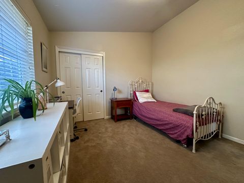 Tiny photo for 135 Meadow Slope Drive, Talent, OR 97540 (MLS # 220215080)