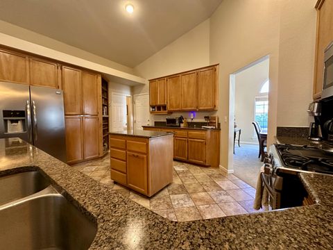 Tiny photo for 135 Meadow Slope Drive, Talent, OR 97540 (MLS # 220215080)