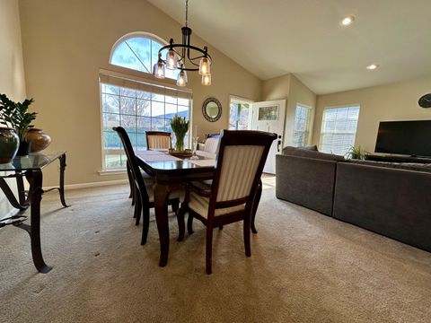 Tiny photo for 135 Meadow Slope Drive, Talent, OR 97540 (MLS # 220215080)