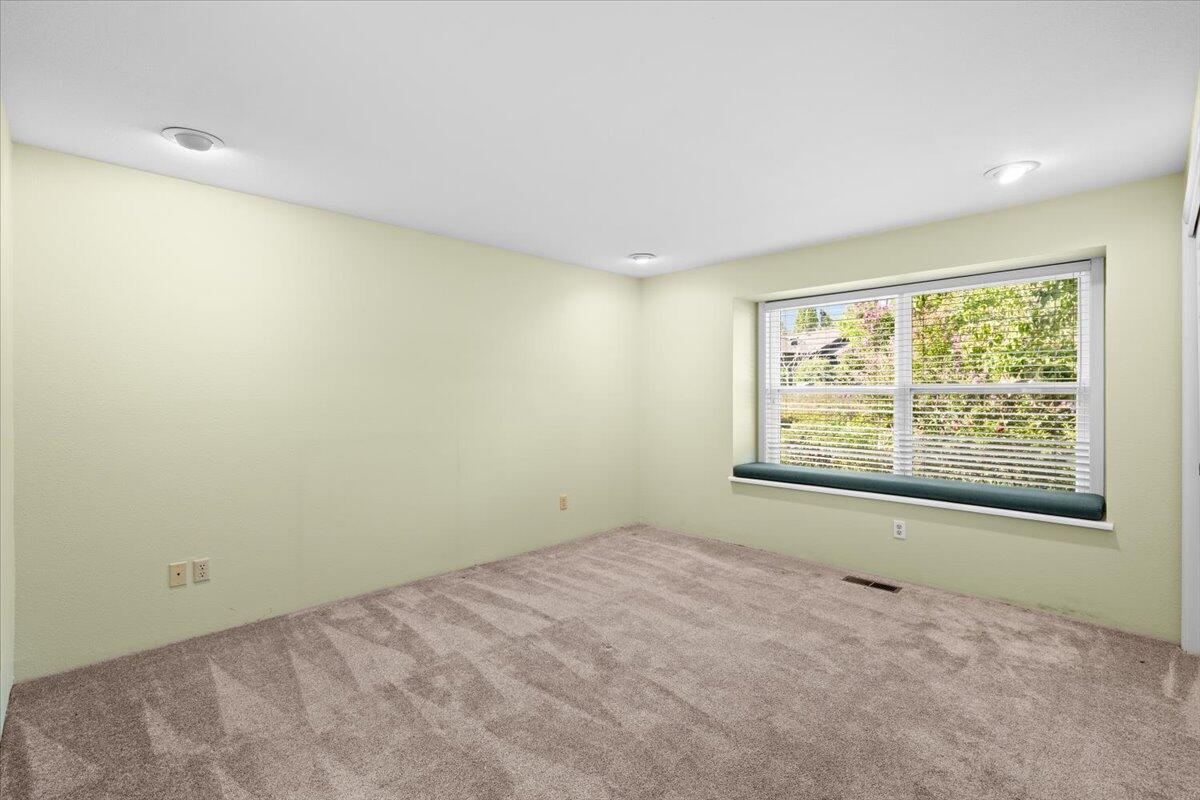 Oak Knoll Meadows Phase 3 - Residential