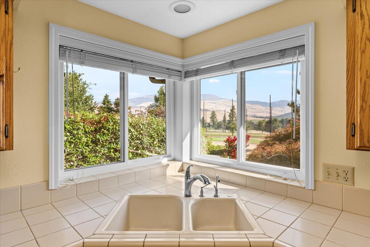 Oak Knoll Meadows Phase 3 - Residential