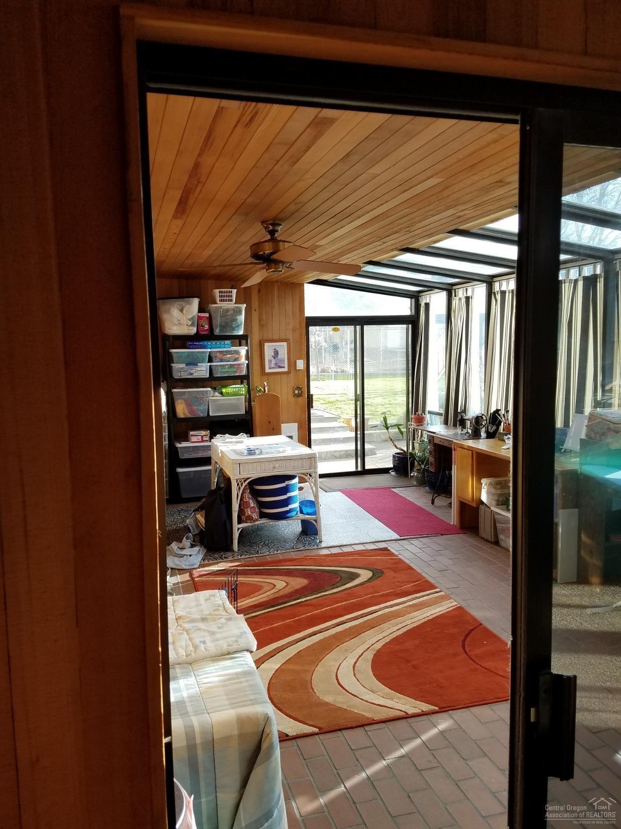 Madras Ranchos - Residential