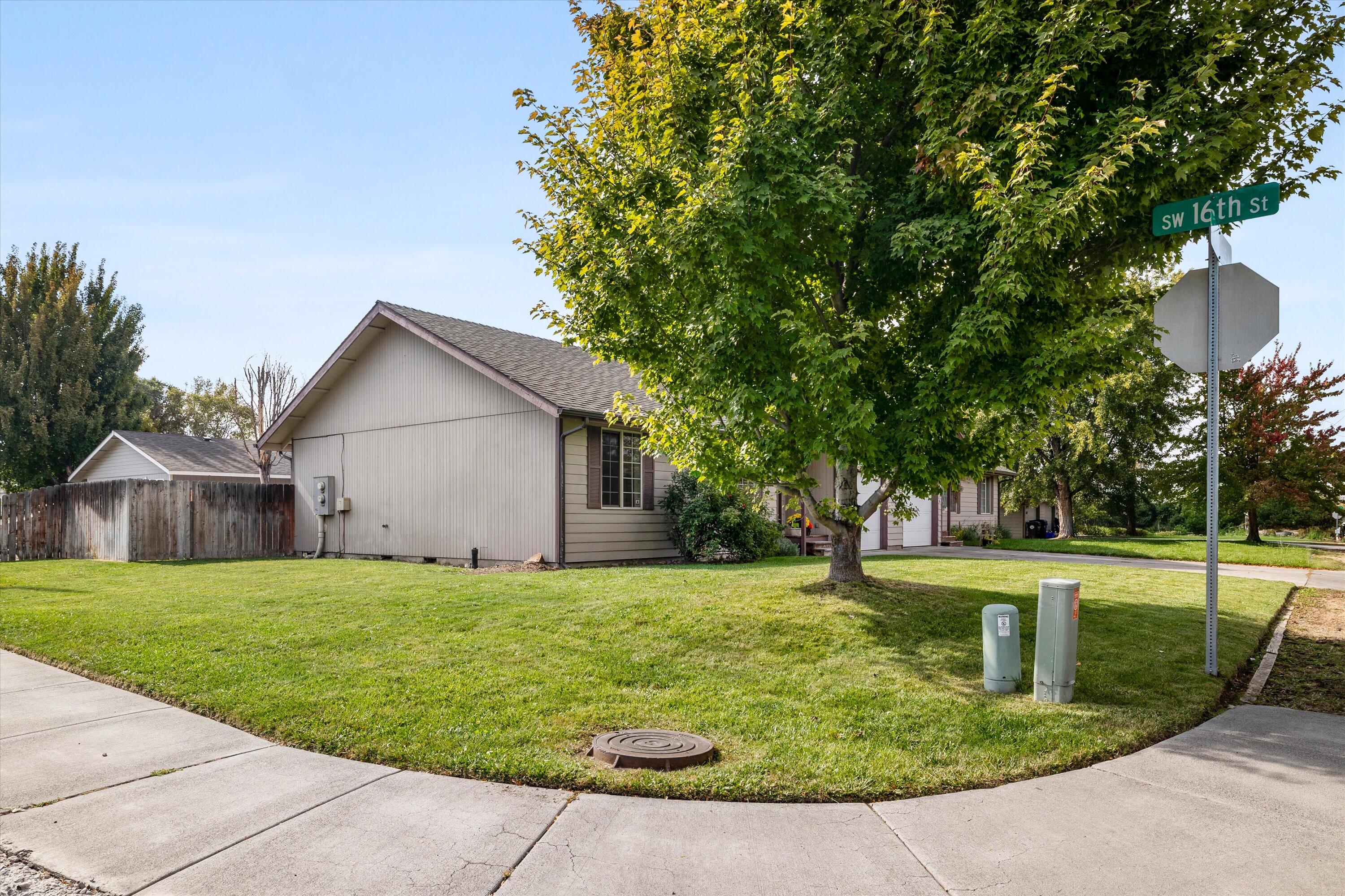 Banta Acres - Residential