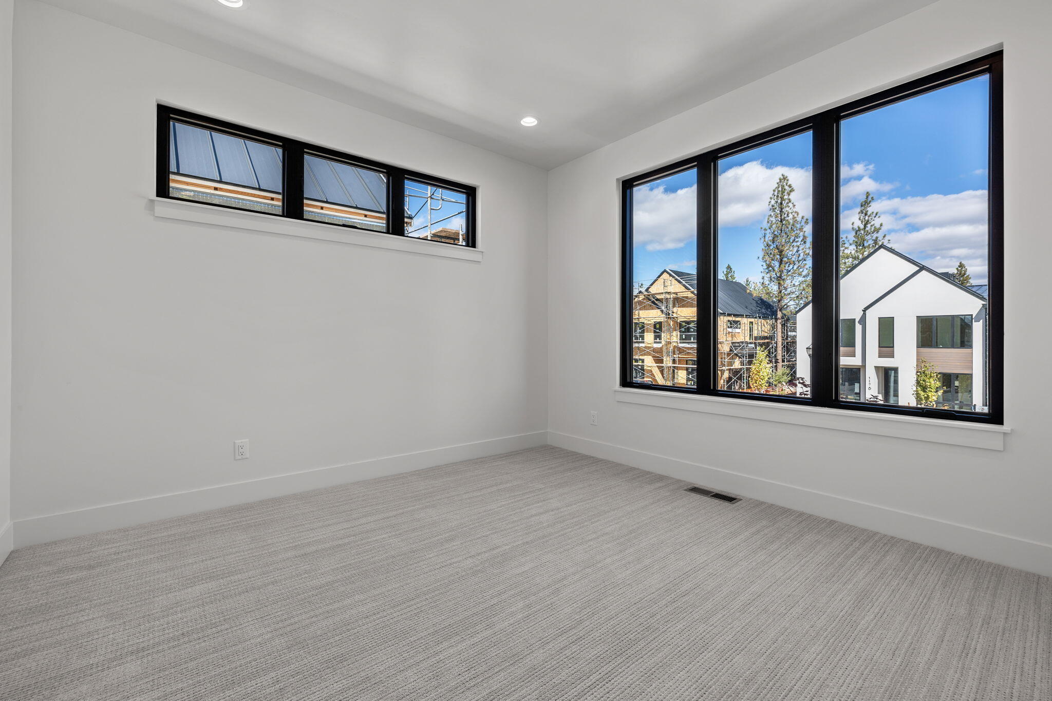 Discovery West Phase 4 - Residential