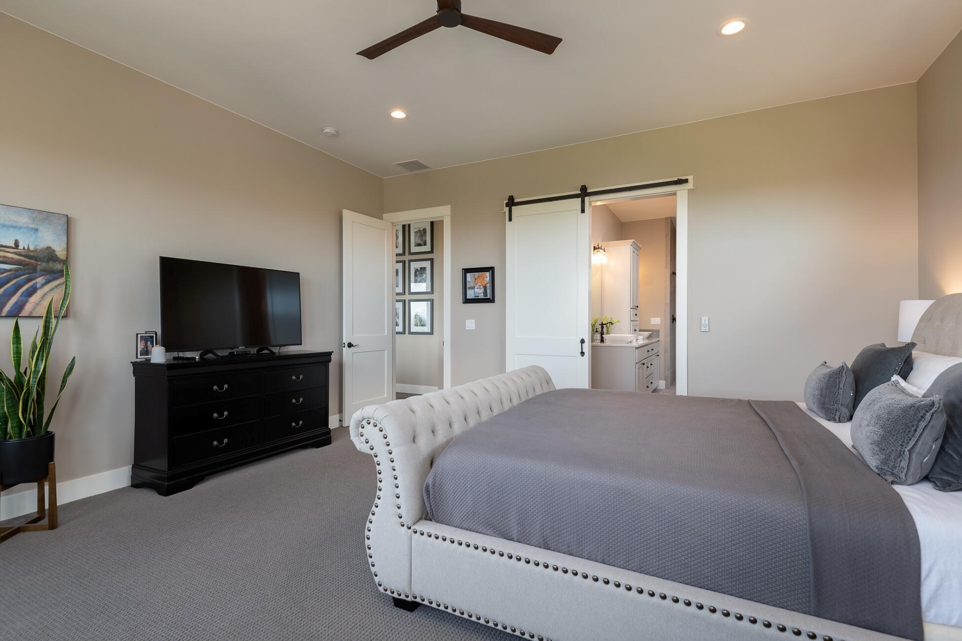 Awbrey Village - Residential