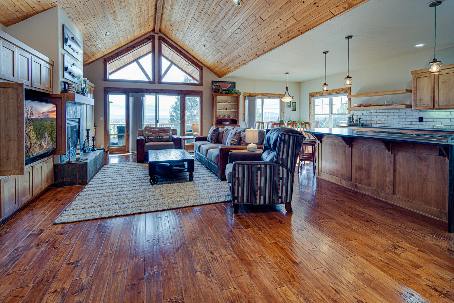 Eagle Crest - Residential