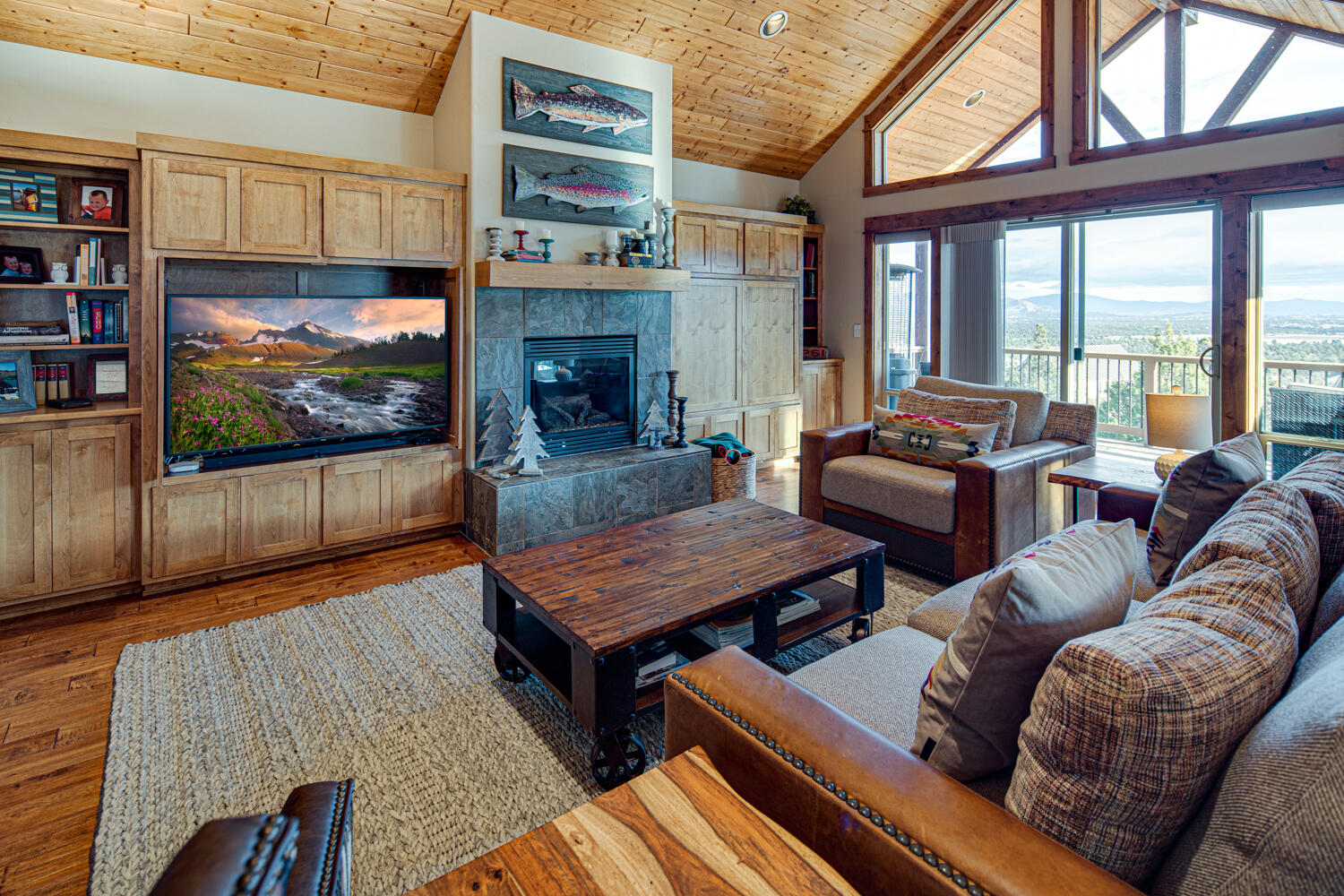 Eagle Crest - Residential