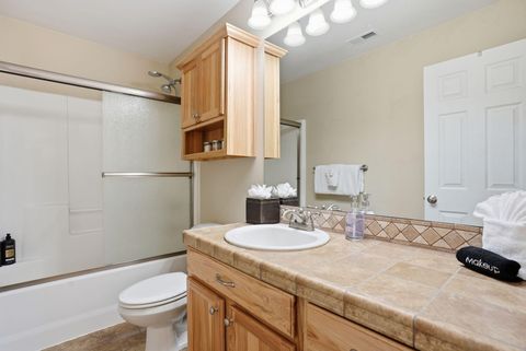 Tiny photo for 63027 Fresca Street, Bend, OR 97703 (MLS # 220217198)