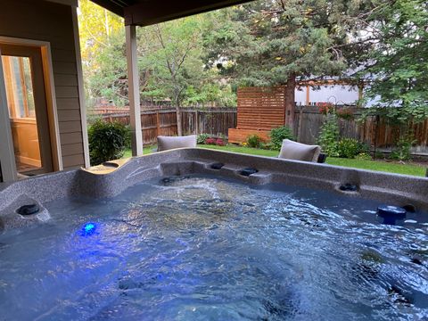 Tiny photo for 63027 Fresca Street, Bend, OR 97703 (MLS # 220217198)