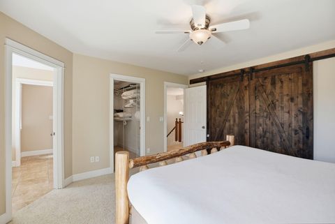 Tiny photo for 63027 Fresca Street, Bend, OR 97703 (MLS # 220217198)