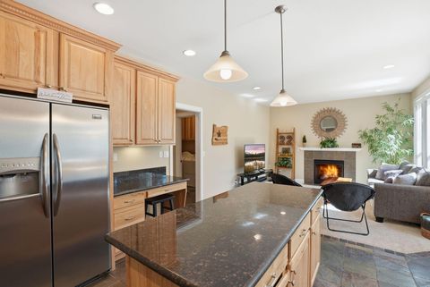 Tiny photo for 63027 Fresca Street, Bend, OR 97703 (MLS # 220217198)