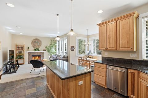 Tiny photo for 63027 Fresca Street, Bend, OR 97703 (MLS # 220217198)