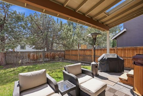 Tiny photo for 63027 Fresca Street, Bend, OR 97703 (MLS # 220217198)