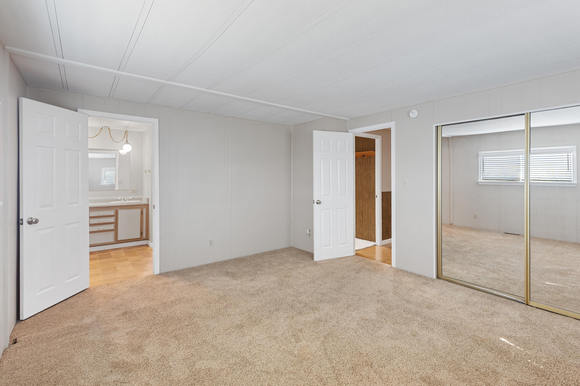 Aspens On The Creek - Residential