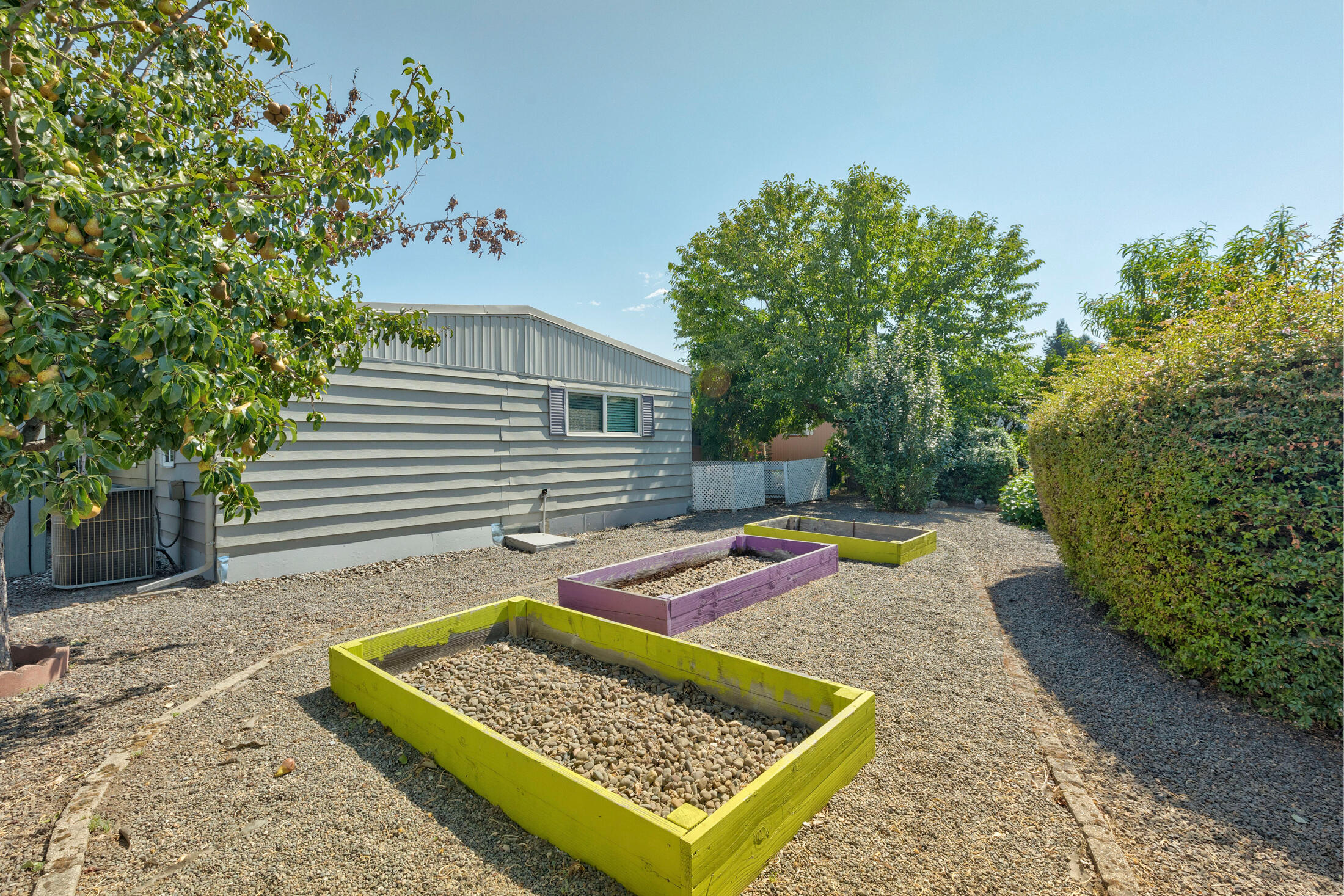 Aspens On The Creek - Residential
