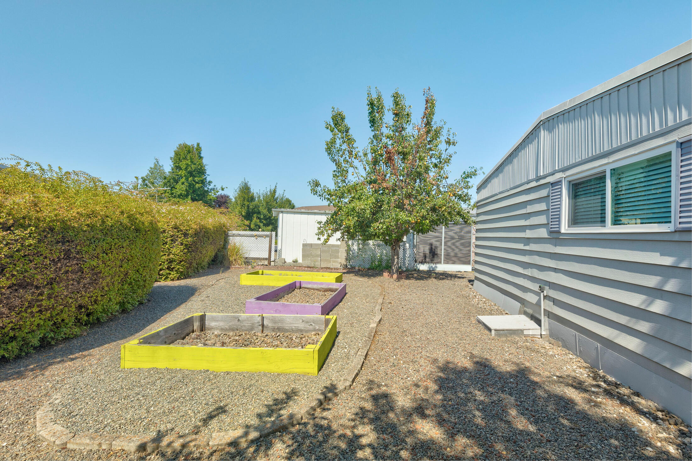 Aspens On The Creek - Residential
