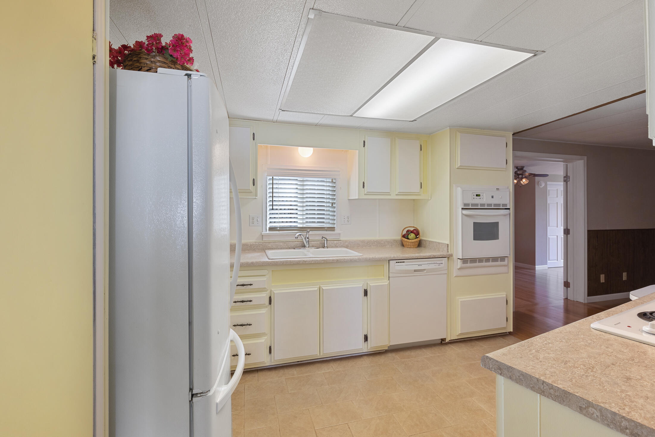 Aspens On The Creek - Residential