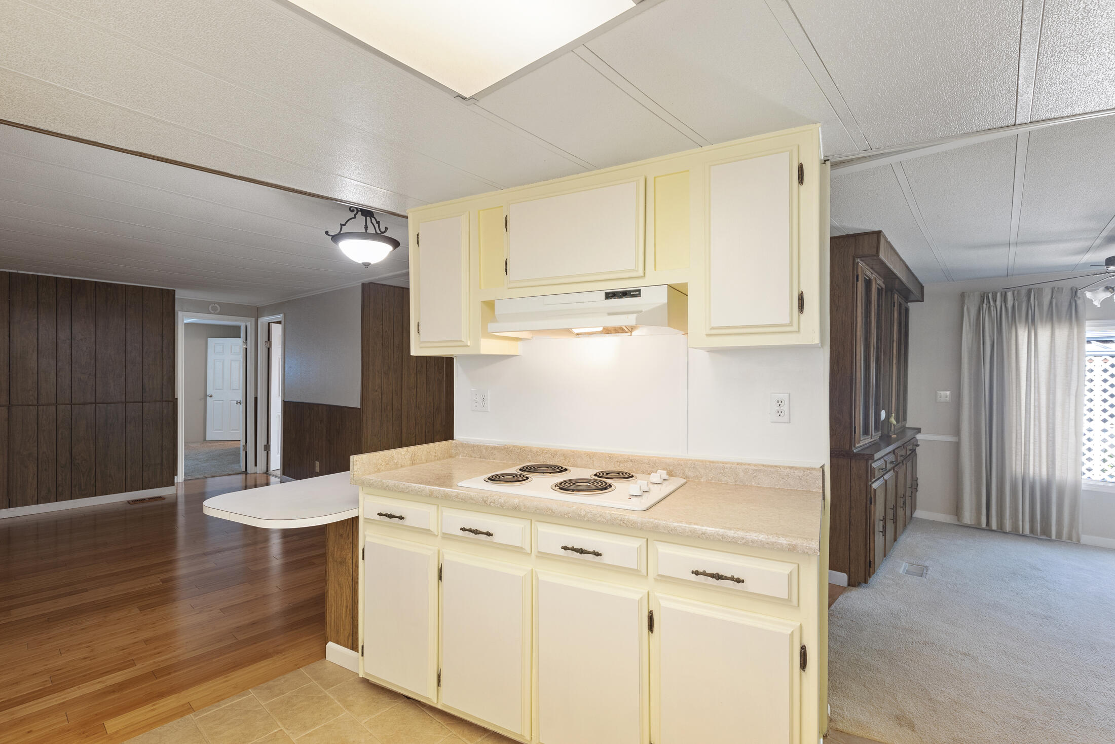 Aspens On The Creek - Residential