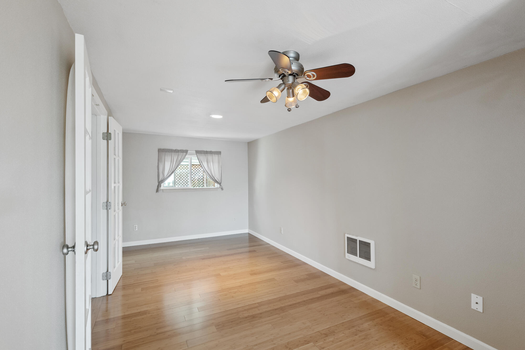 Aspens On The Creek - Residential