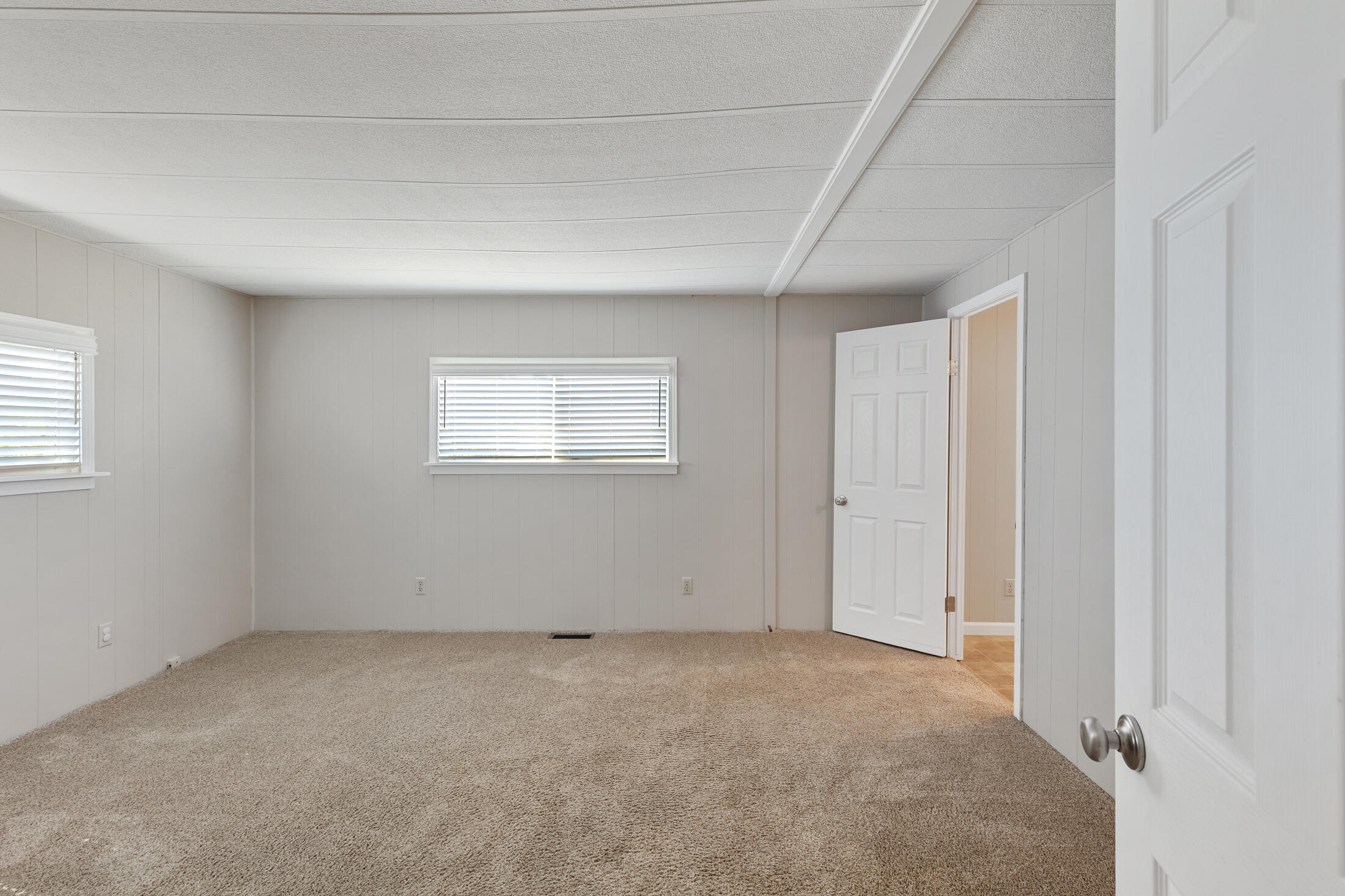 Aspens On The Creek - Residential