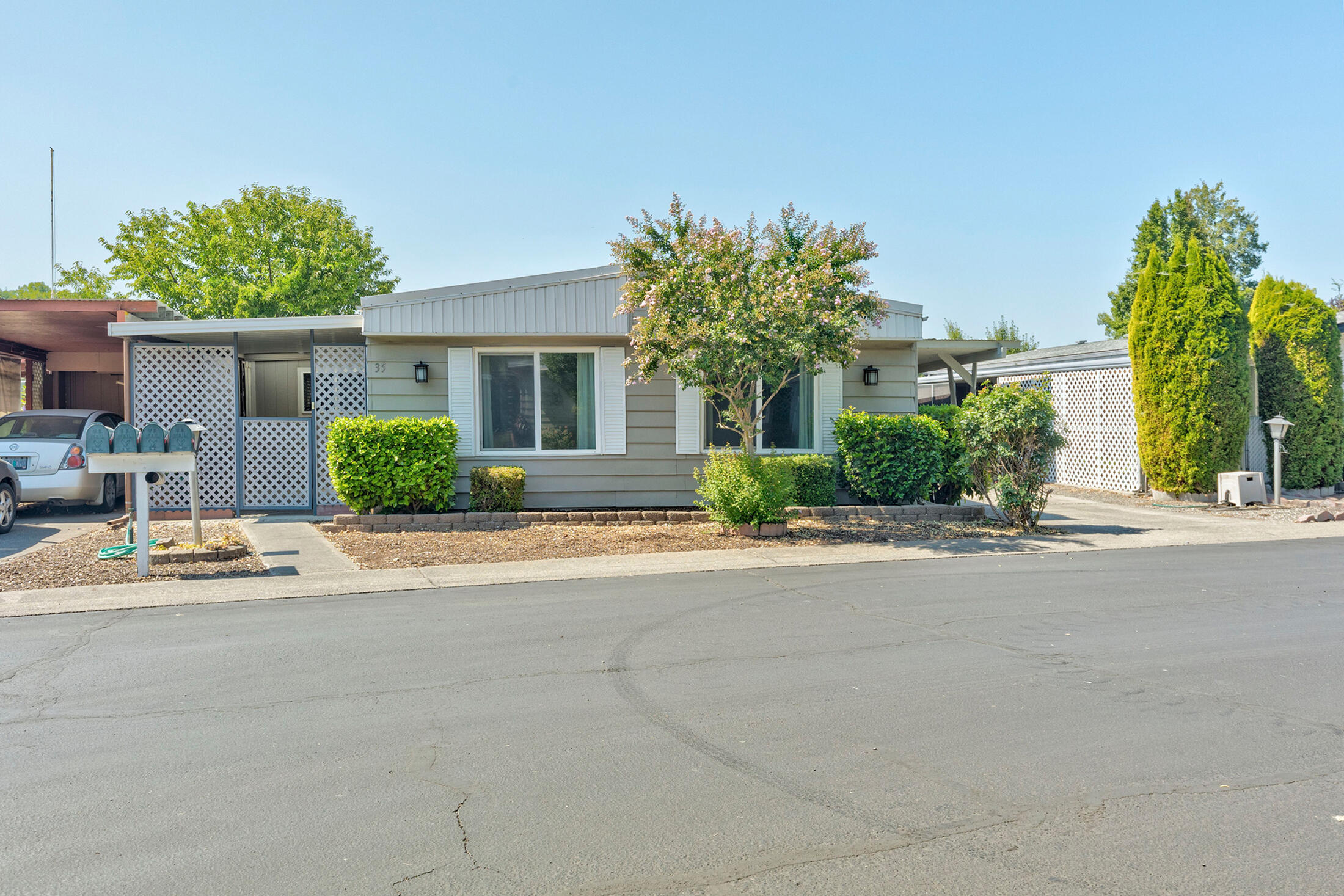 Aspens On The Creek - Residential