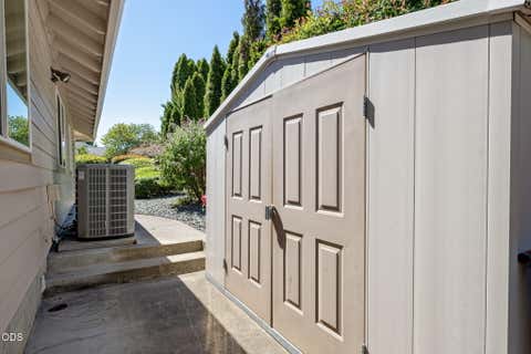 Tiny photo for 2868 Wilkshire Drive, Medford, OR 97504 (MLS # 220223874)