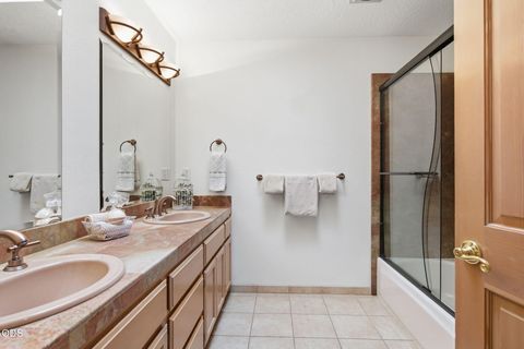 Tiny photo for 2868 Wilkshire Drive, Medford, OR 97504 (MLS # 220223874)