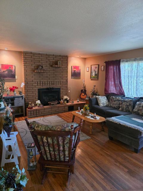 Tiny photo for 4302 Onyx Avenue, Klamath Falls, OR 97603 (MLS # 220217432)