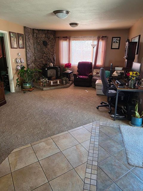 Tiny photo for 4302 Onyx Avenue, Klamath Falls, OR 97603 (MLS # 220217432)