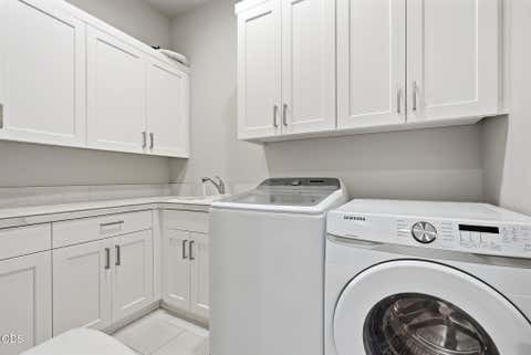 Tiny photo for 3083 NW Hidden Ridge Drive, Bend, OR 97703 (MLS # 220226914)