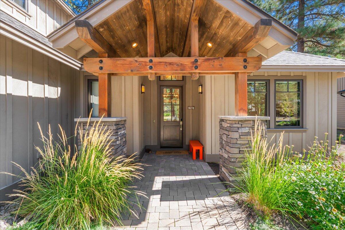 56278 Sable Rock Loop
