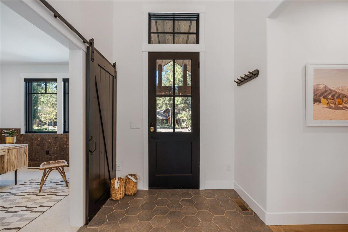 56278 Sable Rock Loop