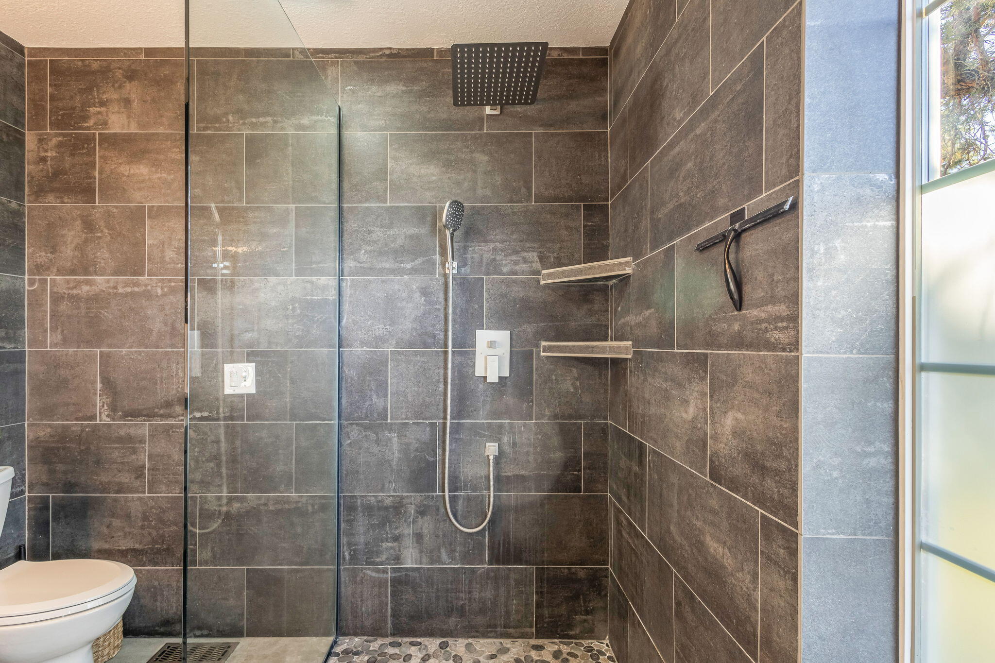 Whispering Pines - Residential