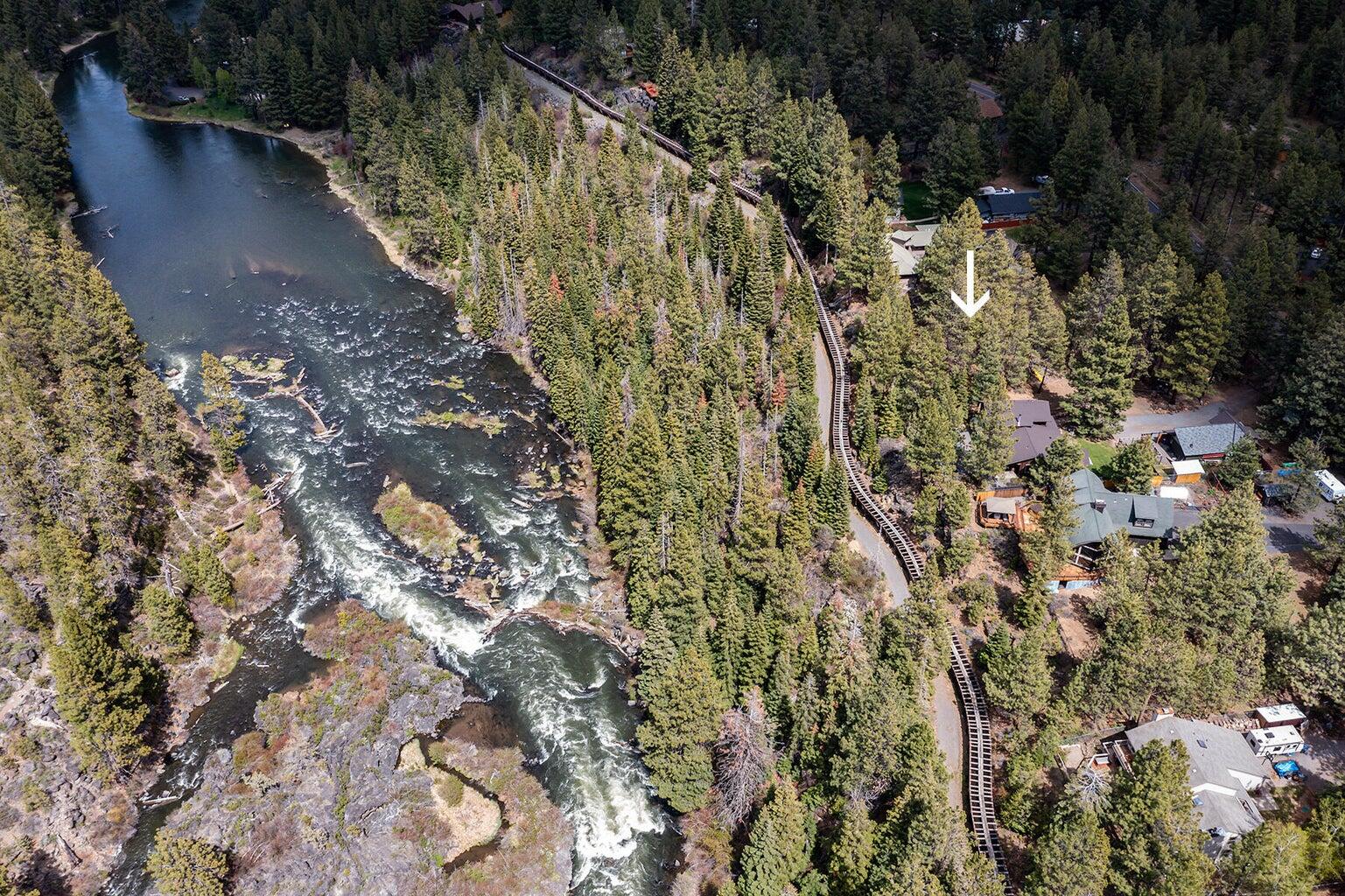 Deschutes RiverWoods - Land