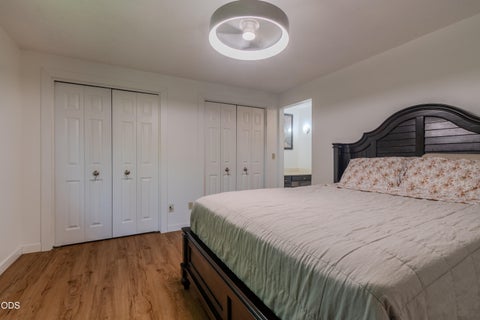 Tiny photo for 1920 Pinedale Street, Medford, OR 97504 (MLS # 220226999)