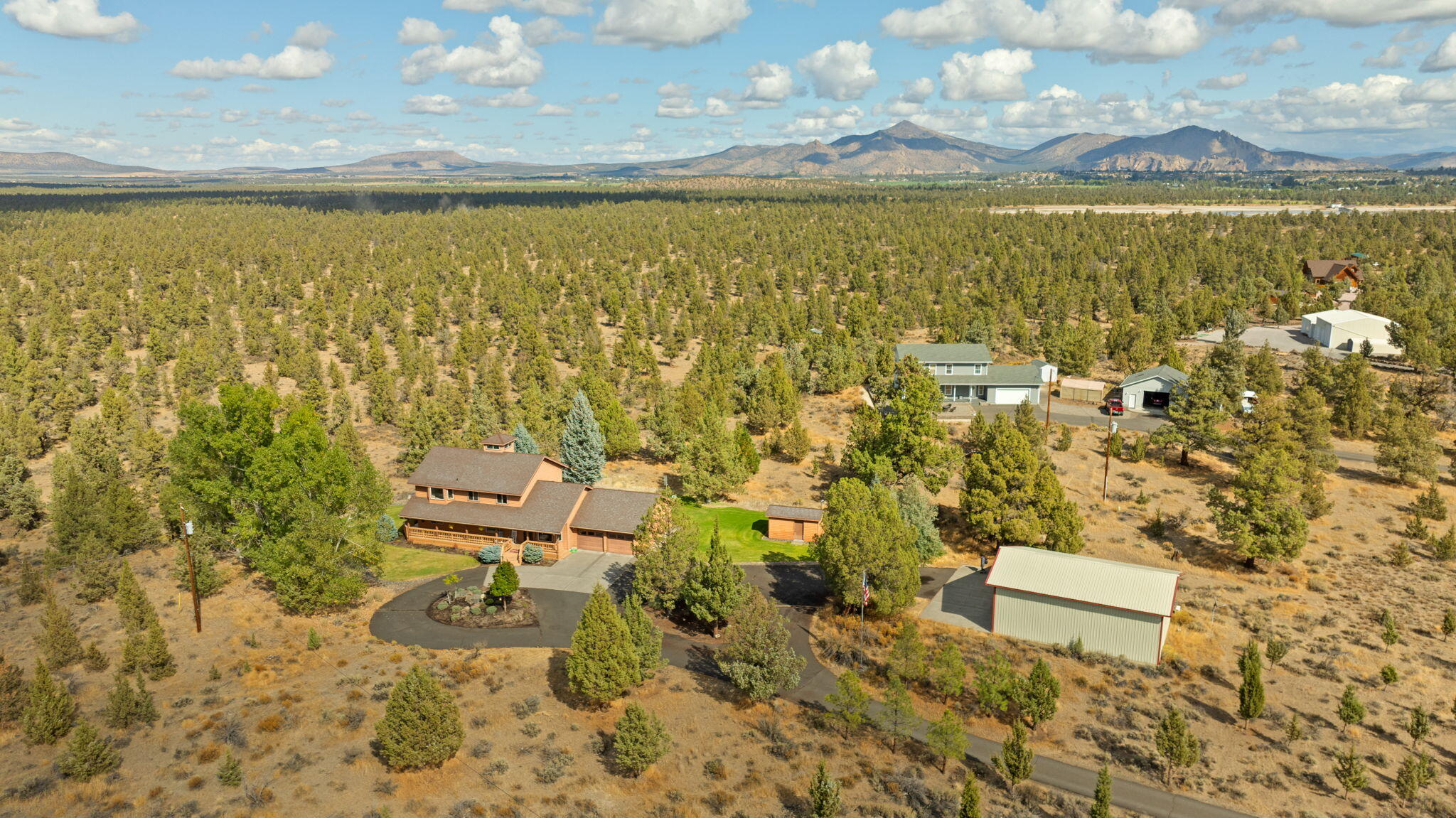 Tetherow Crossing - Residential