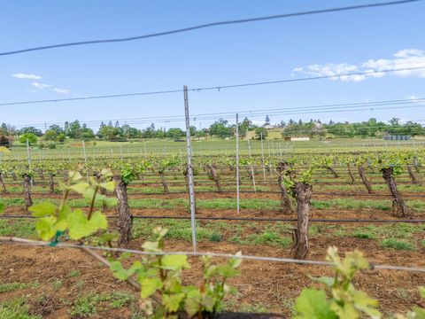 Tiny photo for 2871 Griffin Creek Road, Medford, OR 97501 (MLS # 220213117)