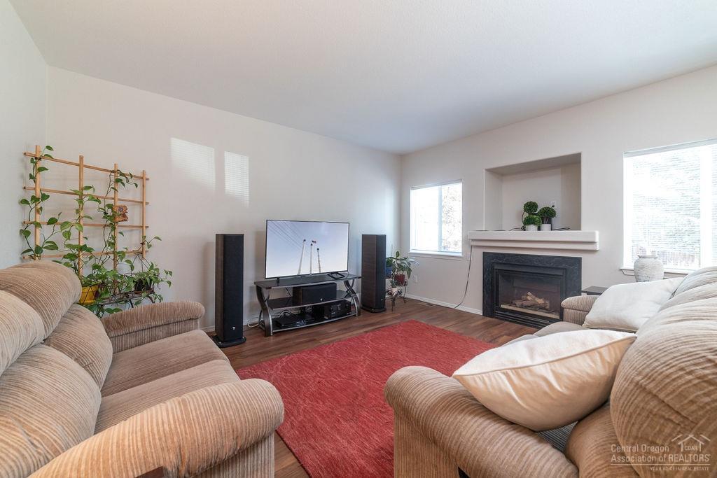 Elkhorn Estates - Residential