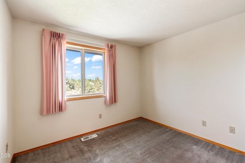 Tiny photo for 63552 Boyd Acres Road, Bend, OR 97701 (MLS # 220226324)