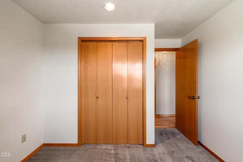 Tiny photo for 63552 Boyd Acres Road, Bend, OR 97701 (MLS # 220226324)
