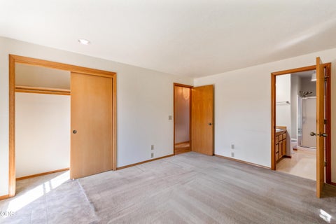 Tiny photo for 63552 Boyd Acres Road, Bend, OR 97701 (MLS # 220226324)