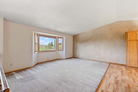 Tiny photo for 63552 Boyd Acres Road, Bend, OR 97701 (MLS # 220226324)