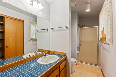Tiny photo for 63552 Boyd Acres Road, Bend, OR 97701 (MLS # 220226324)