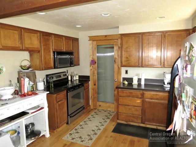 Hunts Three Sisters - Residential