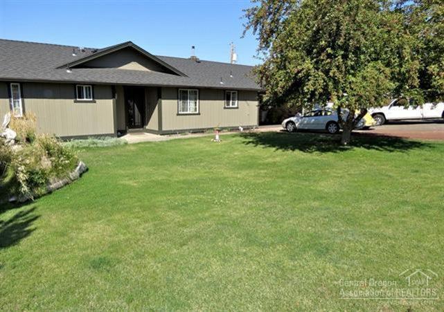 Hunts Three Sisters - Residential